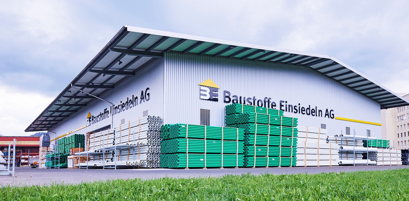 02 BE Baustoffe Halle aussen 01